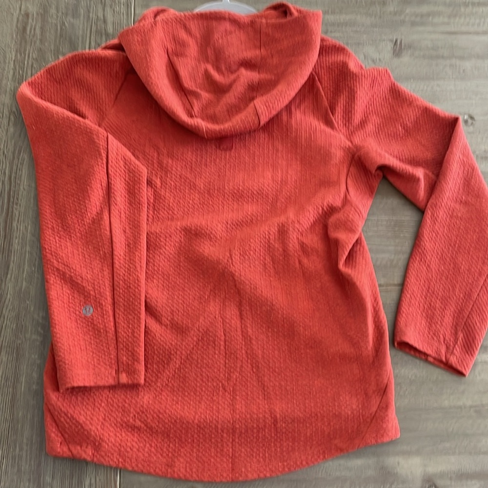 Lululemon At Ease burnt orange hoodie with two front pouch zip pockets - Picture 7 of 13